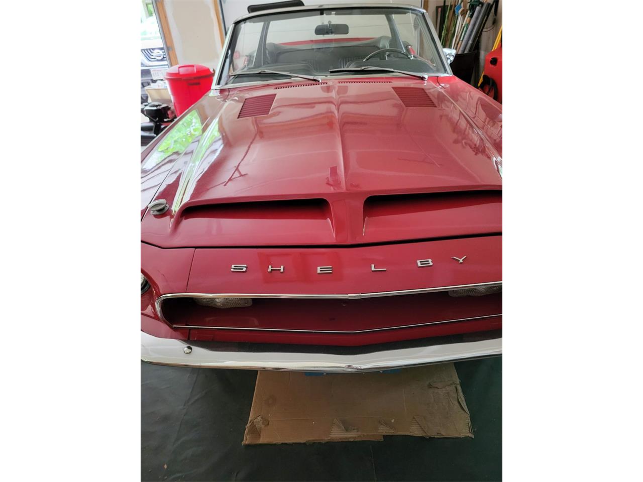 Shelby-Gt350-1968-Candyapple-Red-Black-14