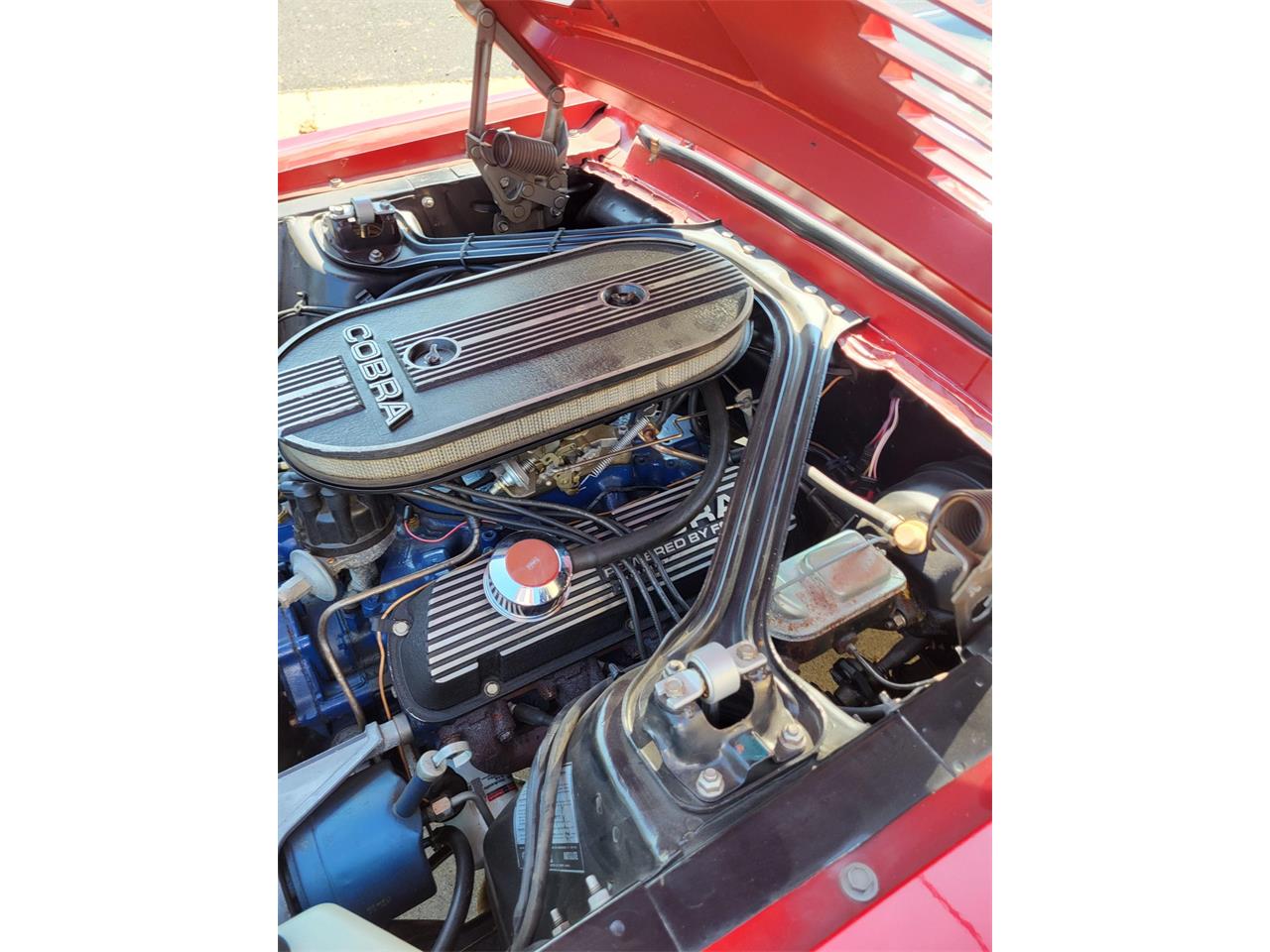 Shelby-Gt350-1968-Candyapple-Red-Black-23