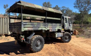 Stewart-amp-stevens-m1078-diesel-1996-green-1