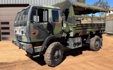 Stewart-amp-stevens-m1078-diesel-1996-green-3
