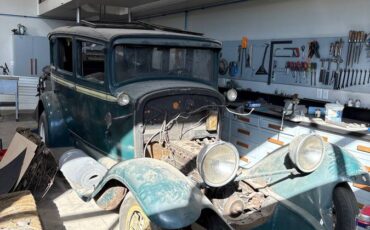 Studebaker-1930-green-2