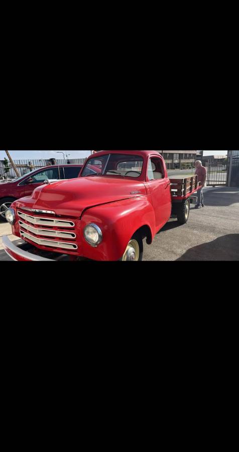 Studebaker-1950-red