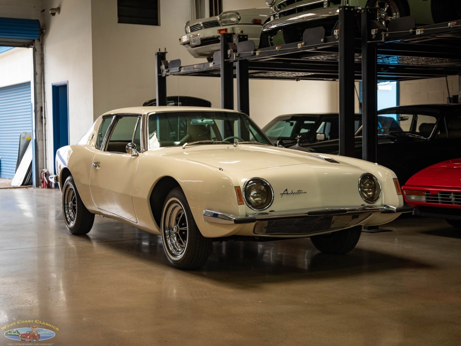 Studebaker-Avanti-1963-2-Door-Coupe-10