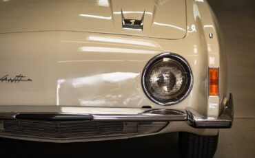 Studebaker-Avanti-1963-2-Door-Coupe-16