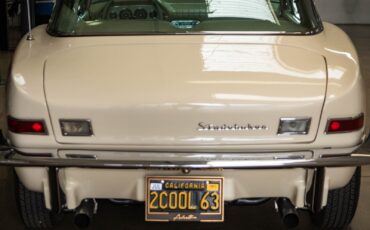 Studebaker-Avanti-1963-2-Door-Coupe-19