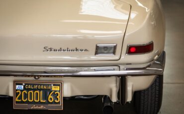 Studebaker-Avanti-1963-2-Door-Coupe-20