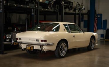 Studebaker-Avanti-1963-2-Door-Coupe-24