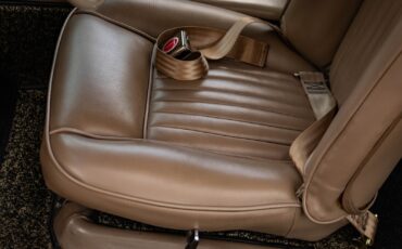 Studebaker-Avanti-1963-2-Door-Coupe-31