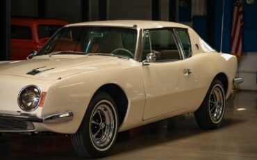Studebaker-Avanti-1963-2-Door-Coupe-9