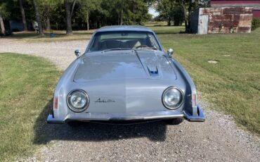 Studebaker-Avanti-1963-Coupe-1