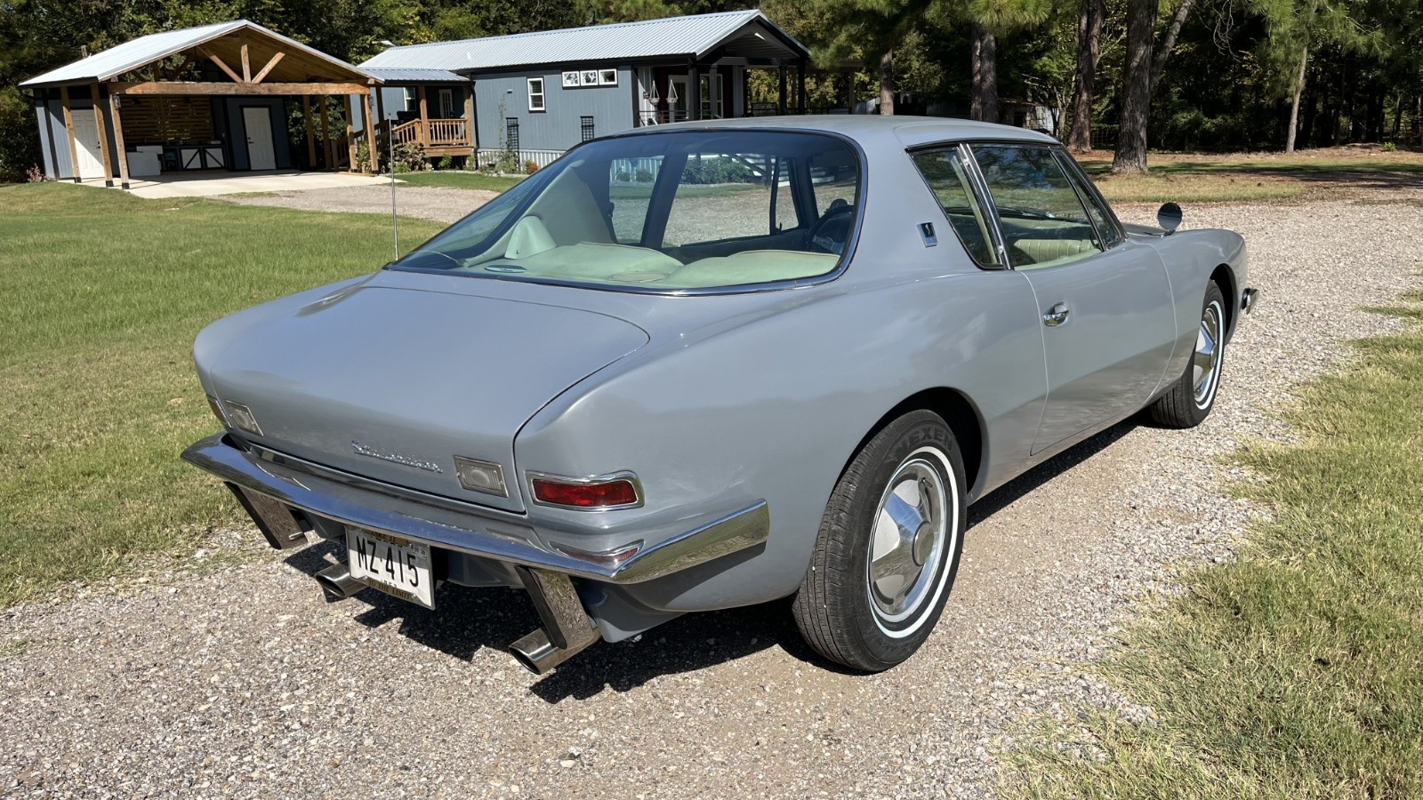 Studebaker-Avanti-1963-Coupe-4