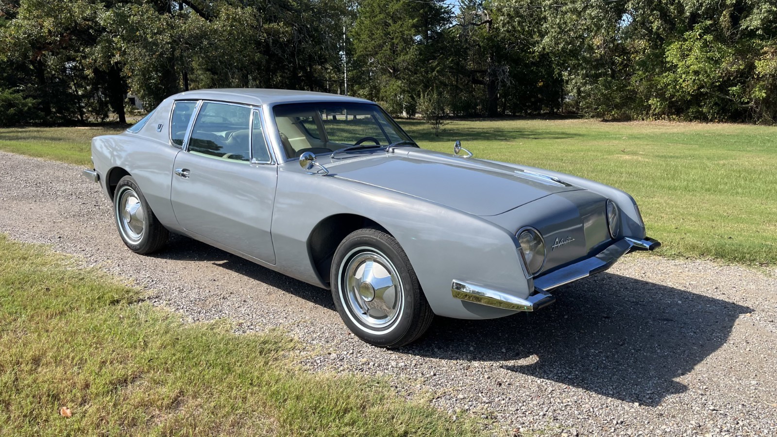 Studebaker-Avanti-1963-Coupe-6