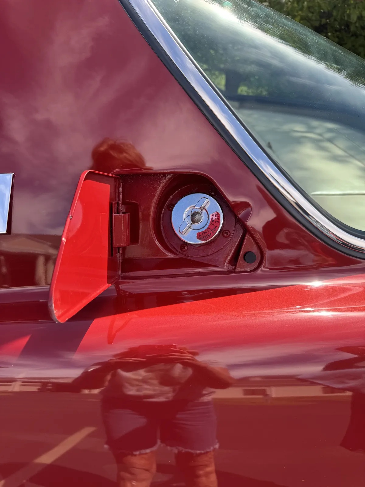 Studebaker-Avanti-1963-Red-Fawn-18