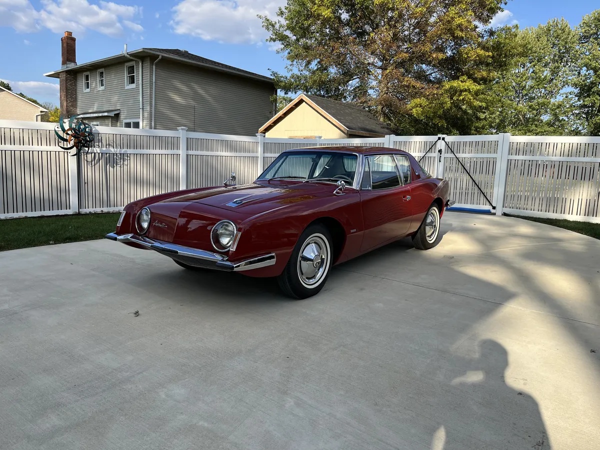 Studebaker-Avanti-1963-Red-Fawn-6