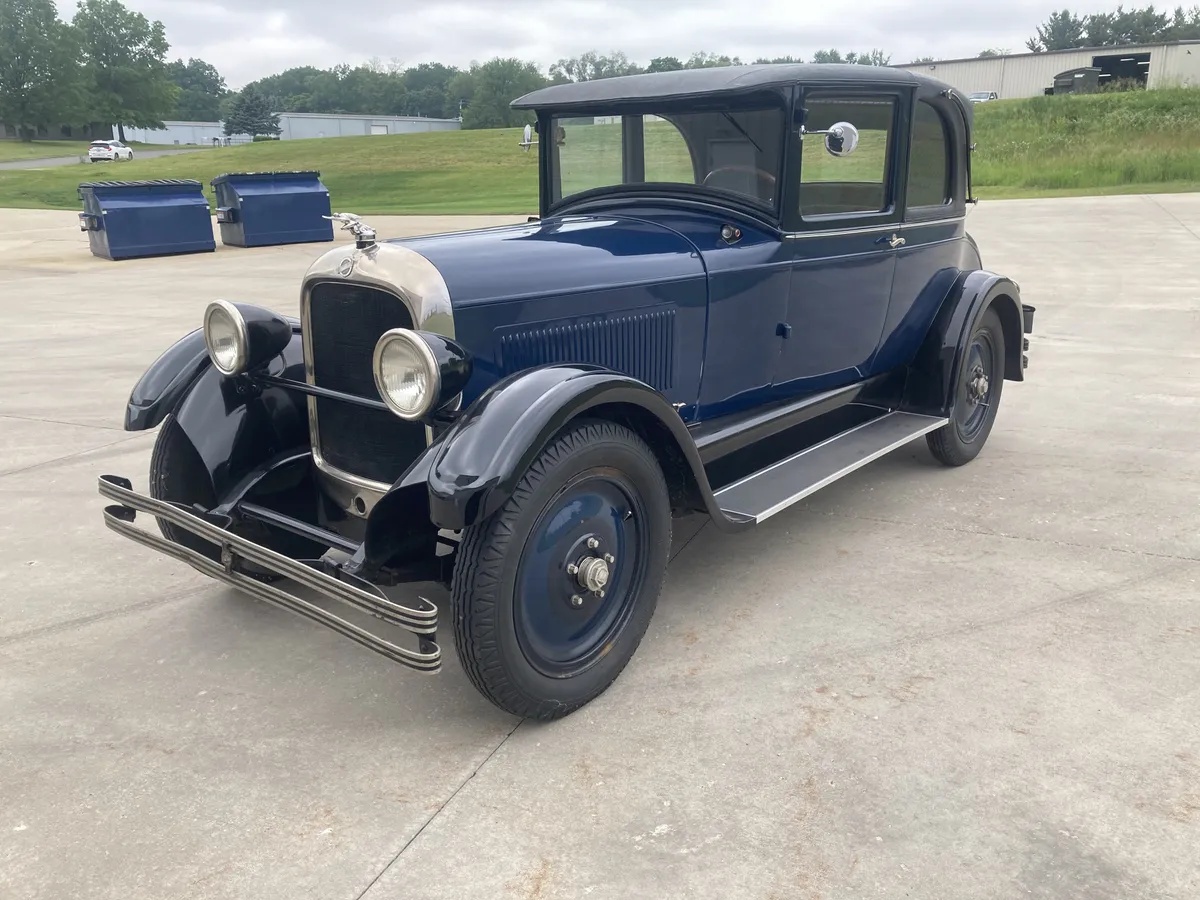 Studebaker-Commander-1927-3
