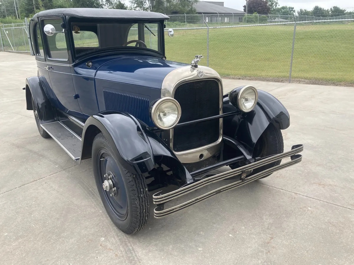 Studebaker-Commander-1927
