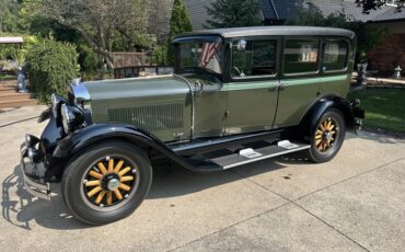 Studebaker-Commander-1928-3-Shades-Of-Green-Brown
