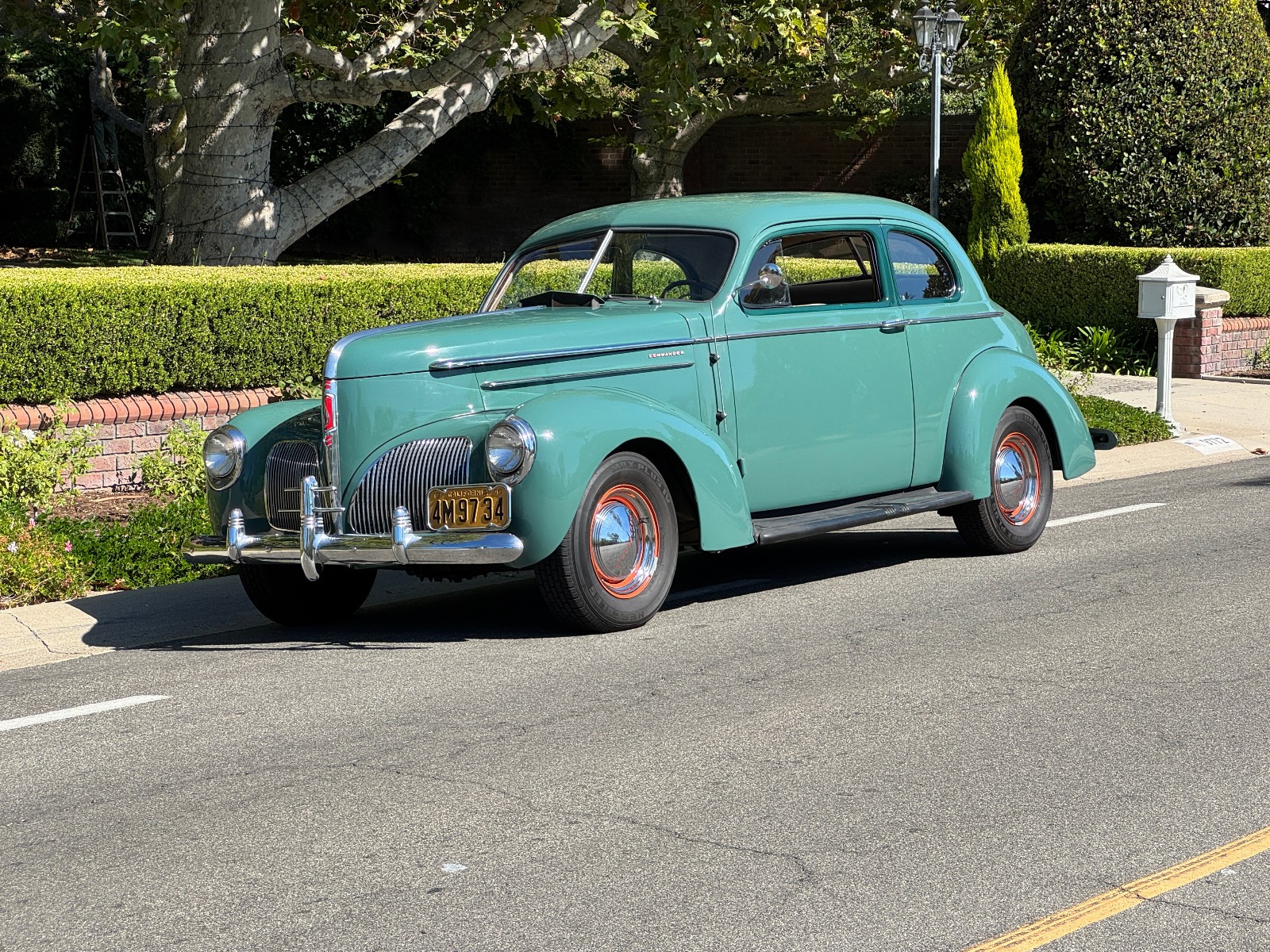 Studebaker-Commander-1940-Coupe-2