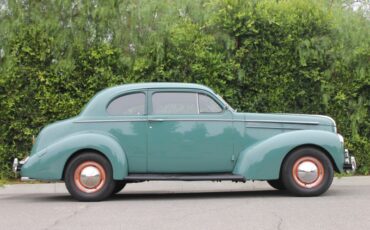 Studebaker-Commander-1940-Coupe-25