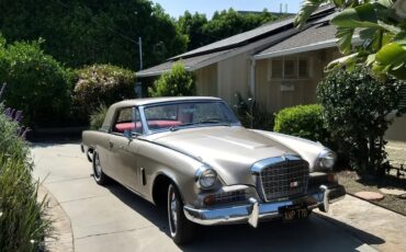 Studebaker-Gran-turismo-hawk-1963-Champaigne-Gold-Red