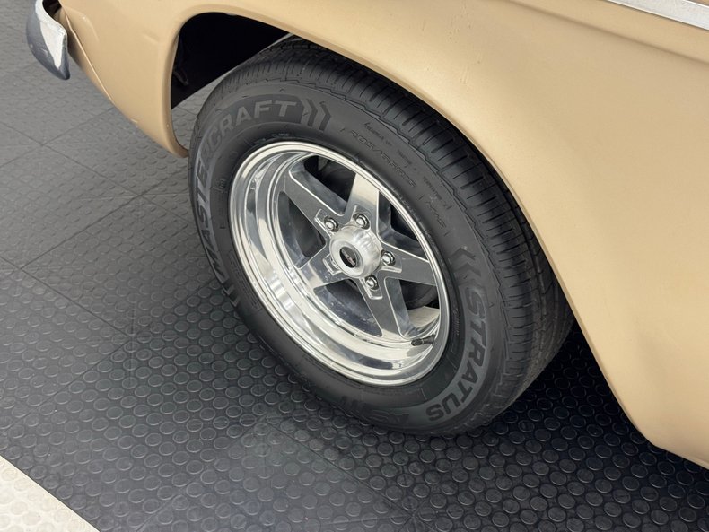 Studebaker-Lark-1964-Golden-Sand-Metallic-Tan-19