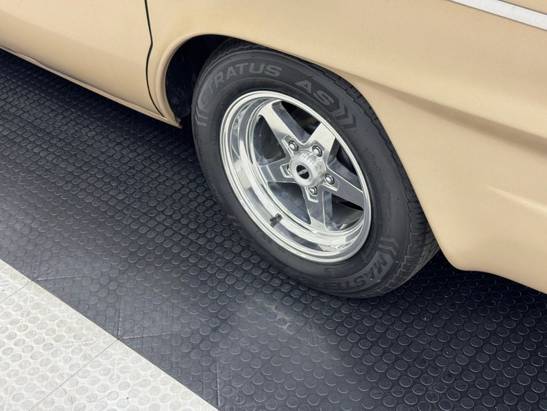 Studebaker-Lark-1964-Golden-Sand-Metallic-Tan-25