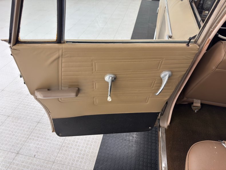 Studebaker-Lark-1964-Golden-Sand-Metallic-Tan-45