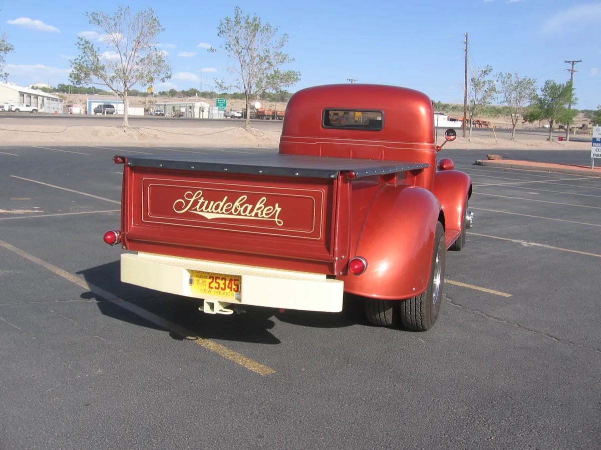 Studebaker-Pickup-1940-Orange-Crush-Pearl-Orange-10