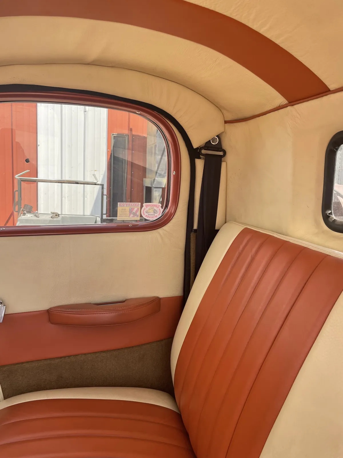 Studebaker-Pickup-1940-Orange-Crush-Pearl-Orange-18