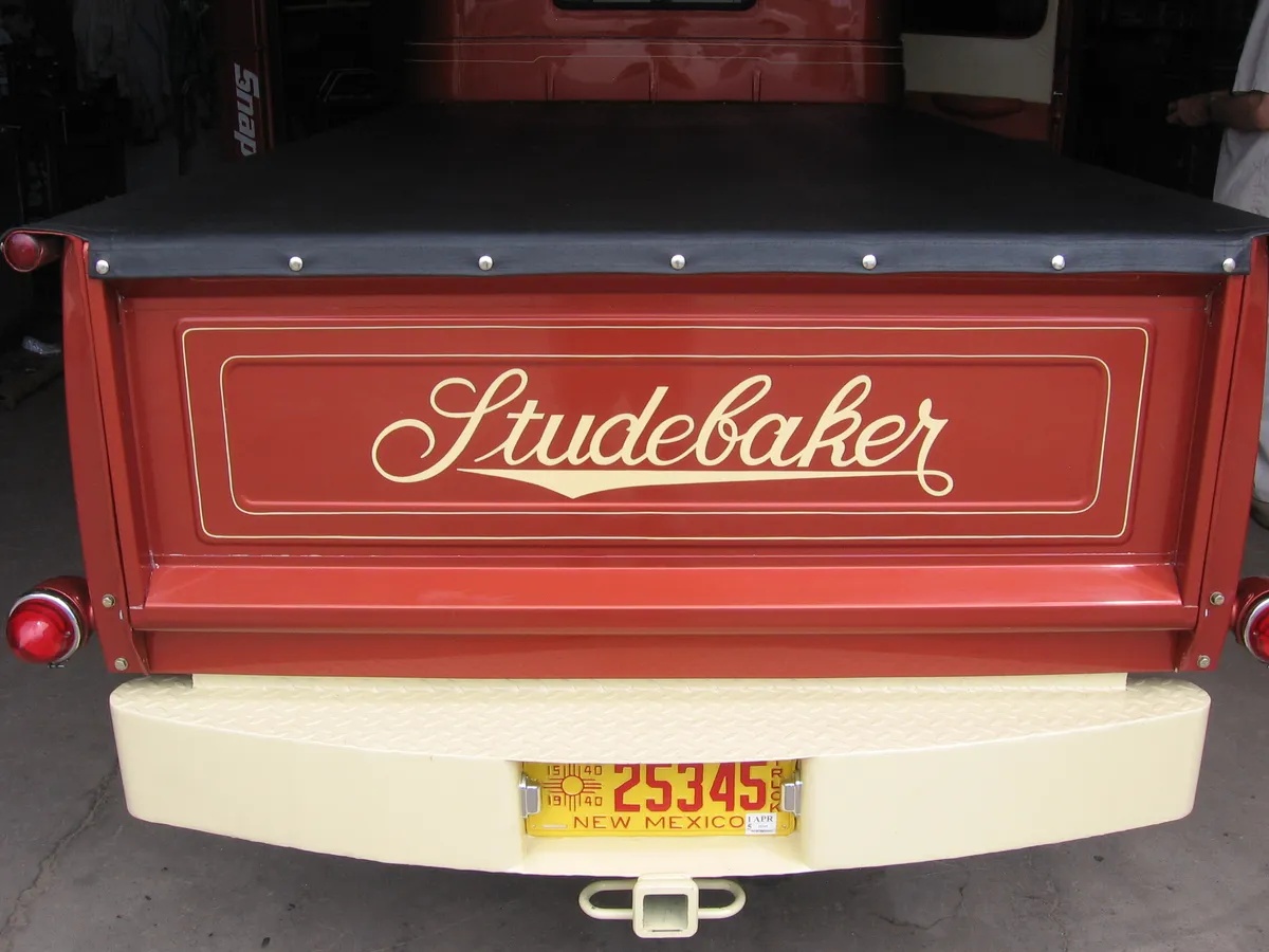 Studebaker-Pickup-1940-Orange-Crush-Pearl-Orange-7