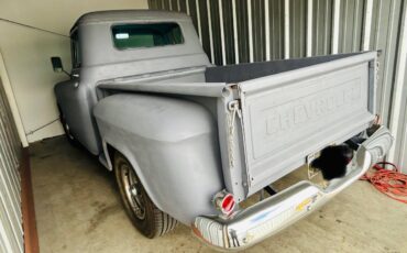 Studebaker-champion-1952-grey-29