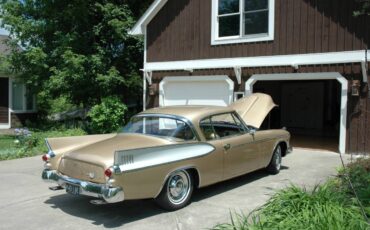 Studebaker-golden-hawk-1957-4