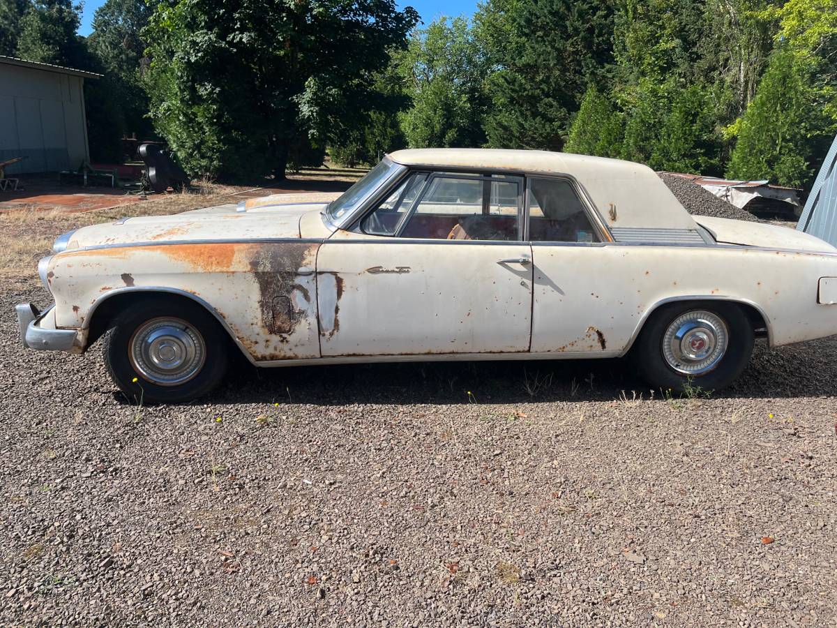 Studebaker-gt-hawk-1962-white-25