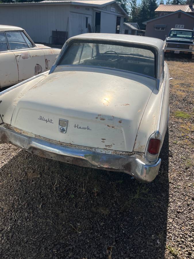 Studebaker-gt-hawk-1962-white-3