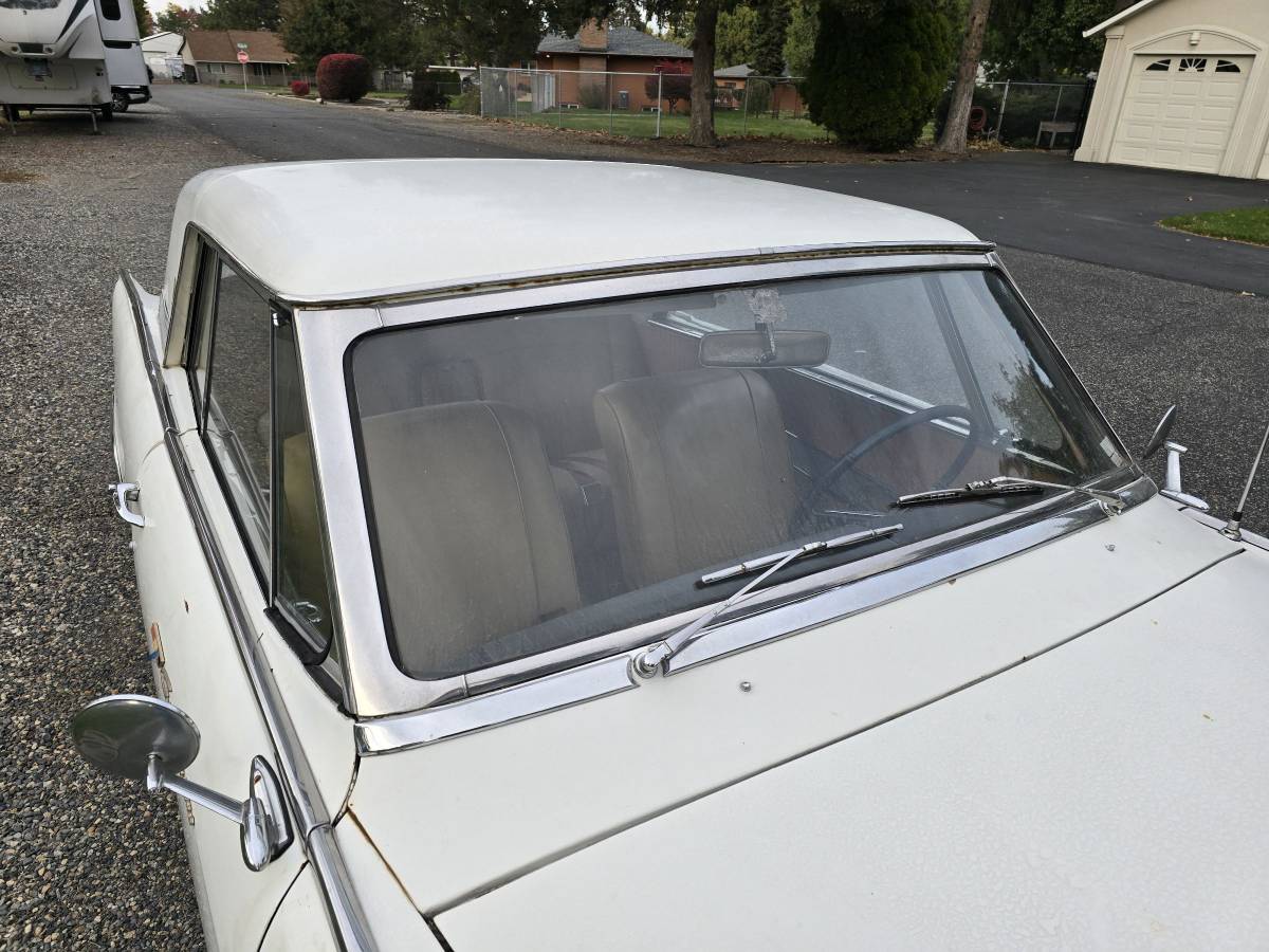 Studebaker-hawk-1963-white-2