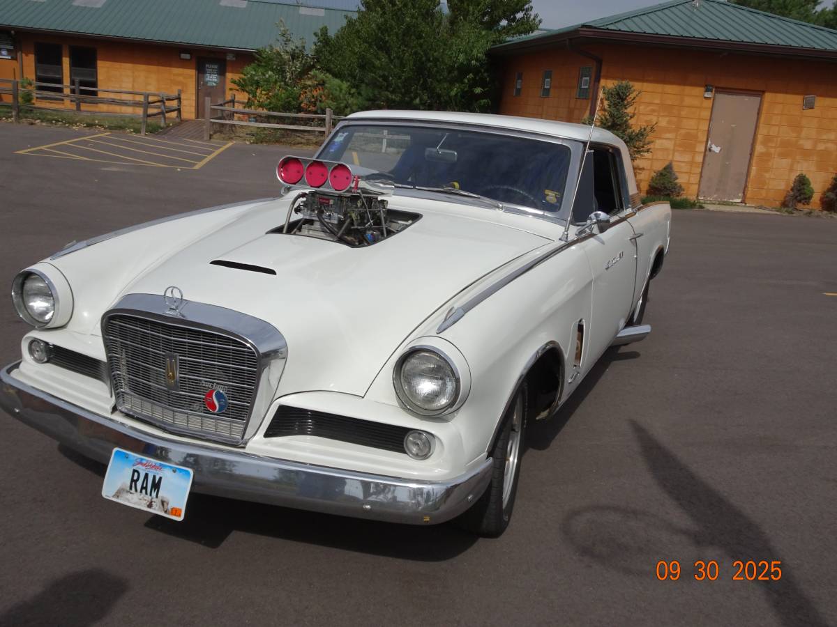 Studebaker-hawk-gt-1964-white-12