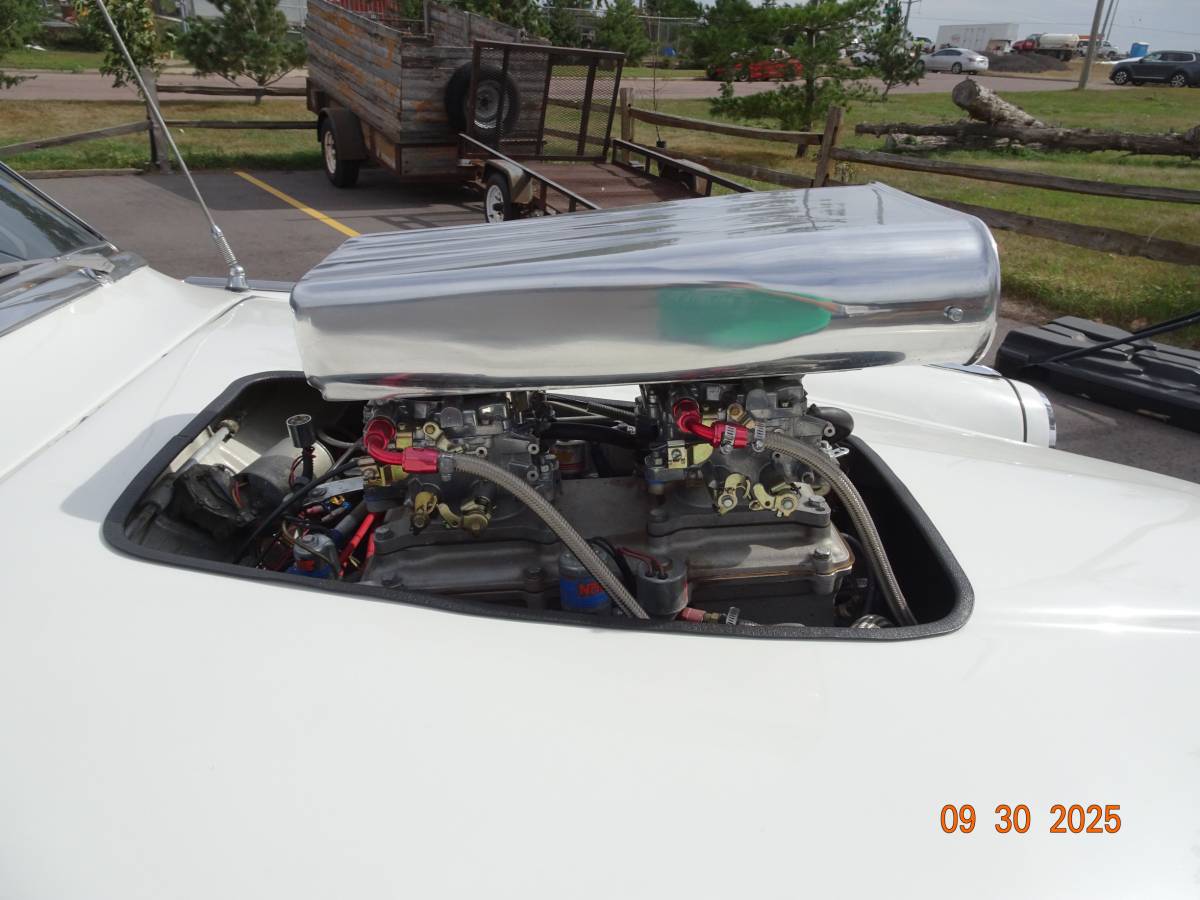 Studebaker-hawk-gt-1964-white-9