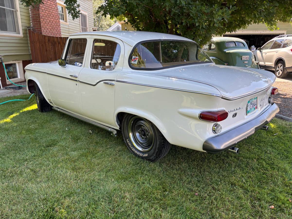 Studebaker-lark-1960-white-6