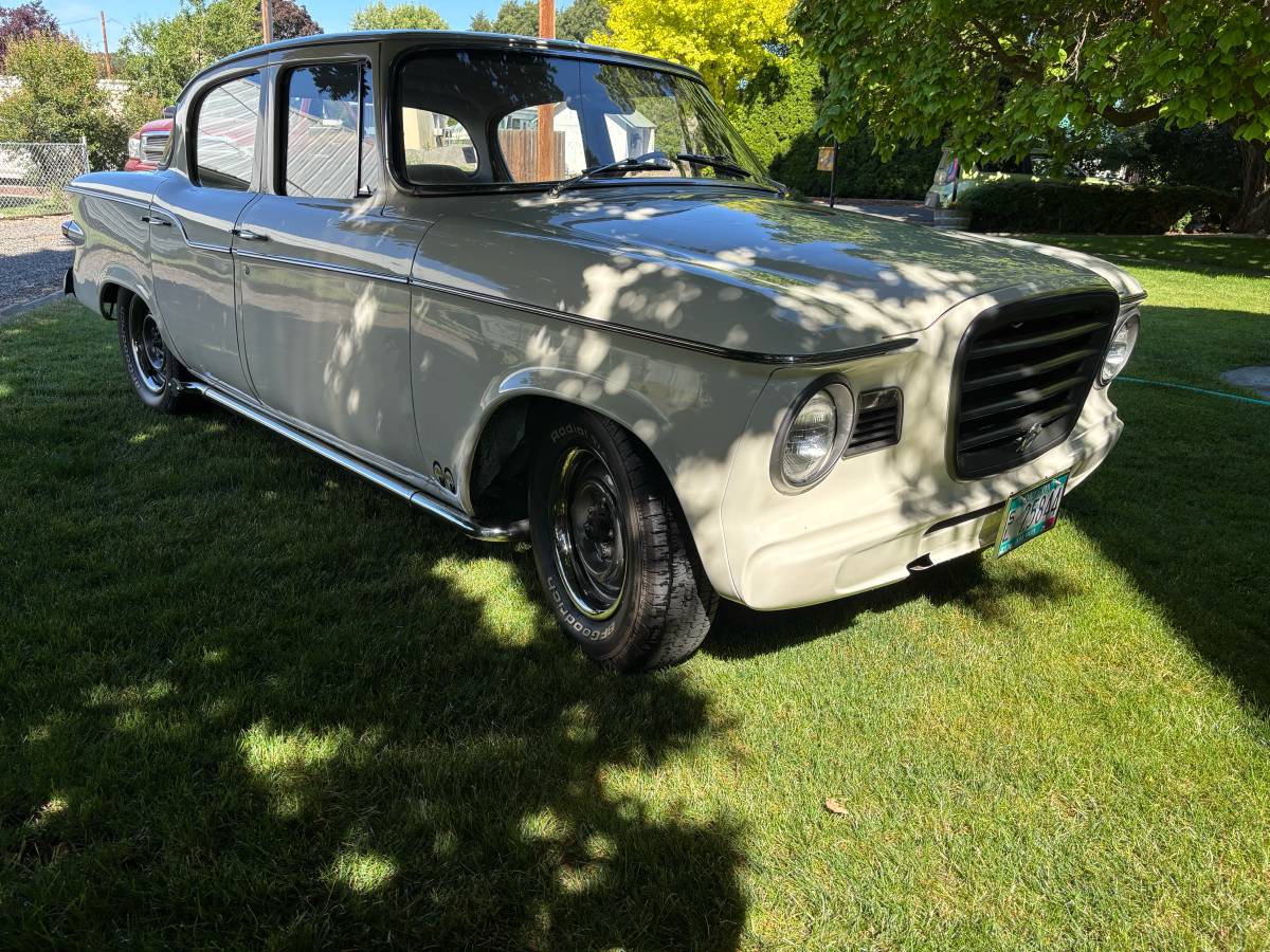 Studebaker-lark-1960-white-8
