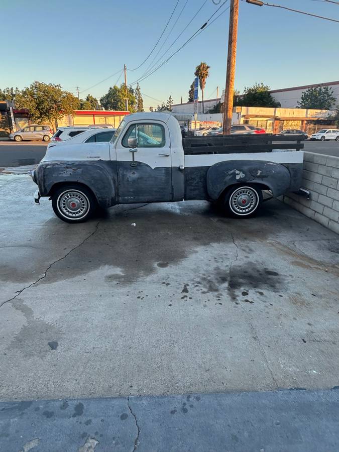 Studebaker-pick-up-truck-1949-3