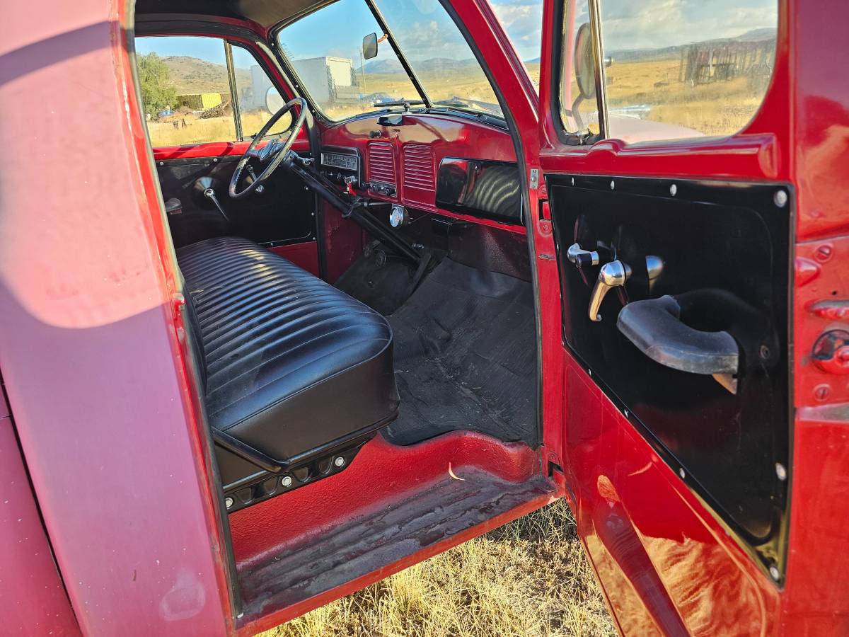 Studebaker-pickup-1950-red-7