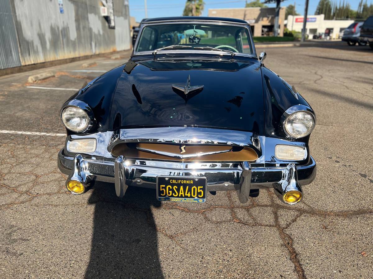 Studebaker-president-1955-2