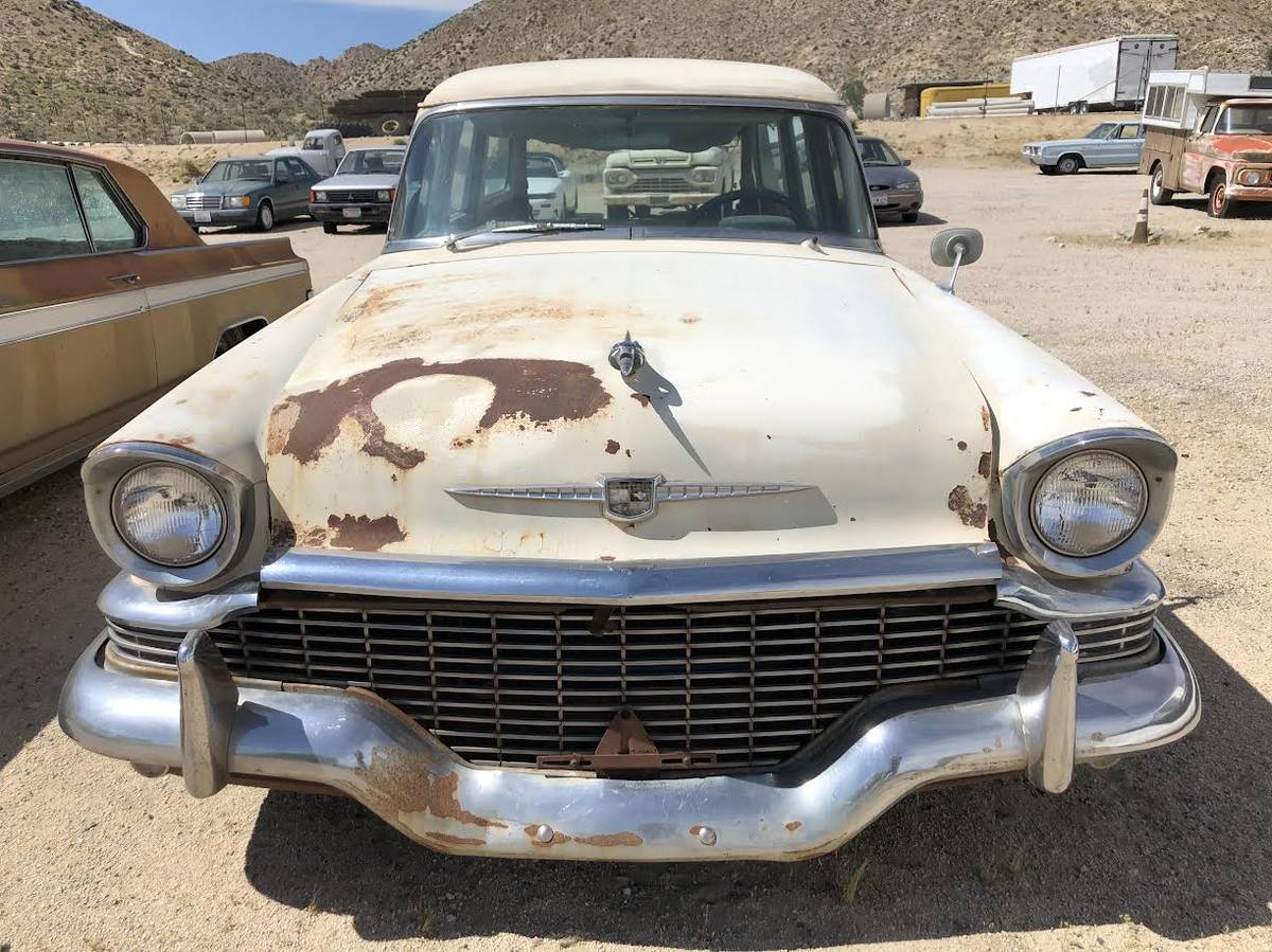 Studebaker-provincial-wagon-1957-white-25