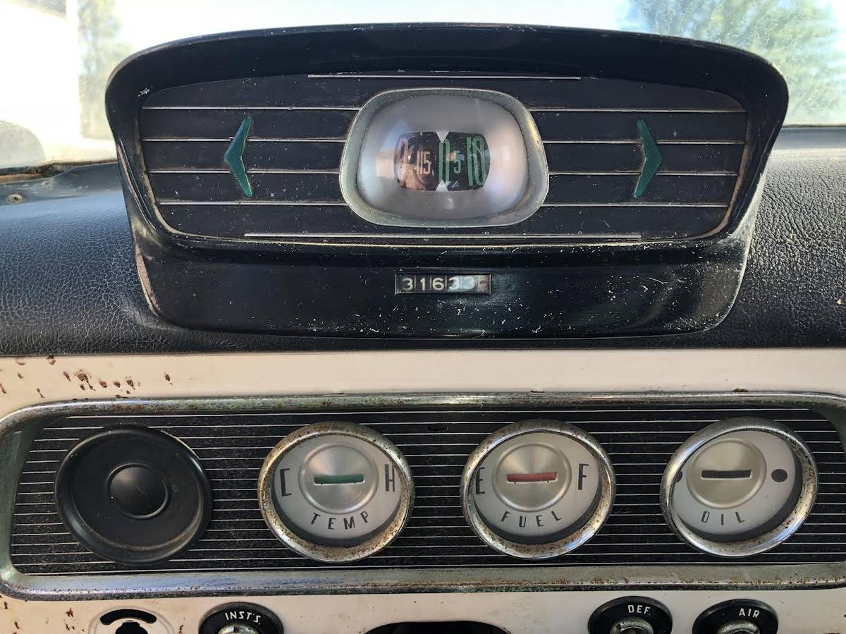 Studebaker-provincial-wagon-1957-white-4