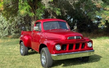 Studebaker-transtar-1957-red-1