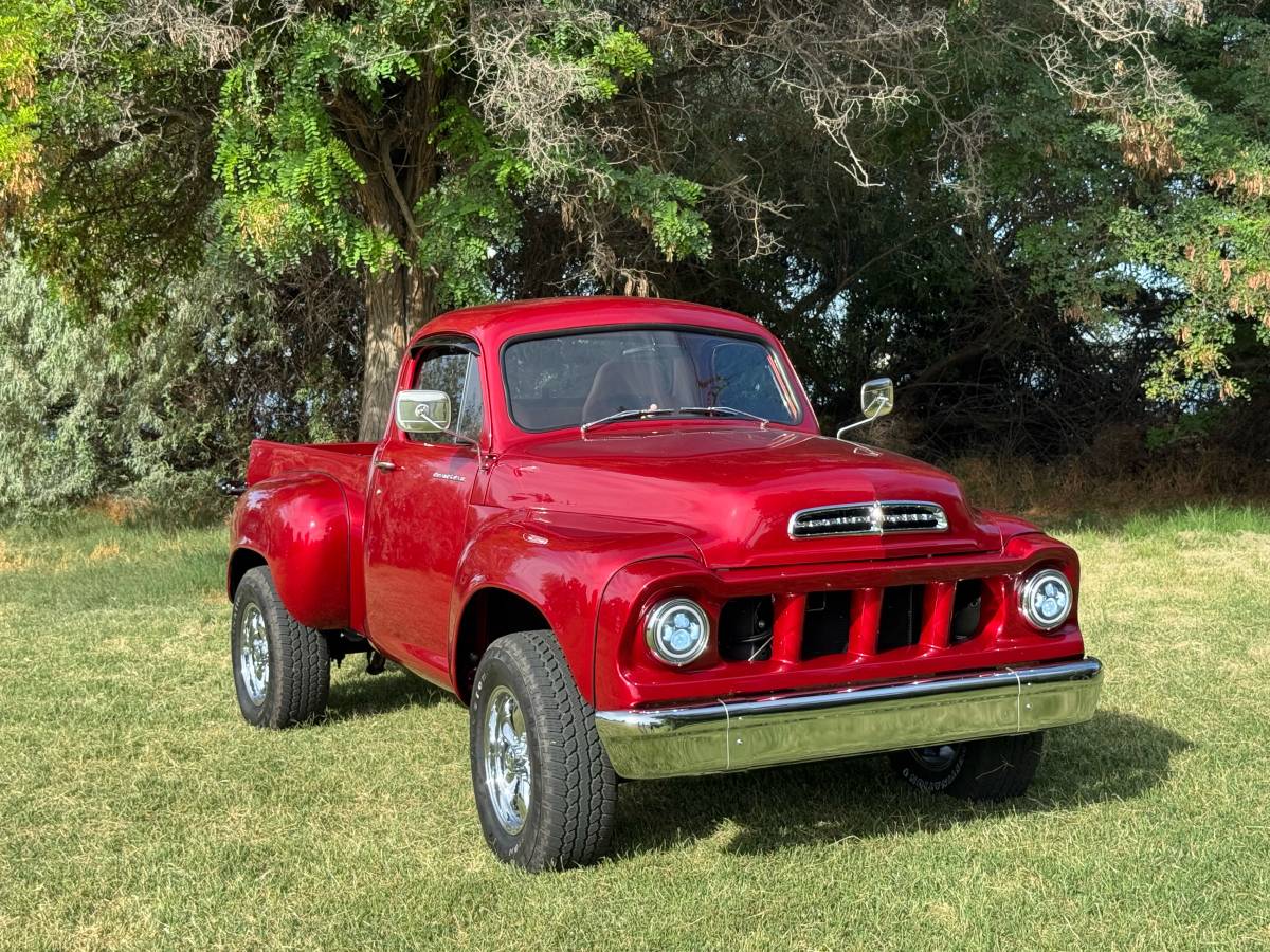 Studebaker-transtar-1957-red-1