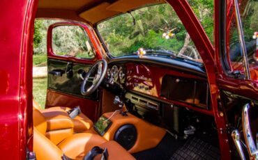 Studebaker-transtar-1957-red-13