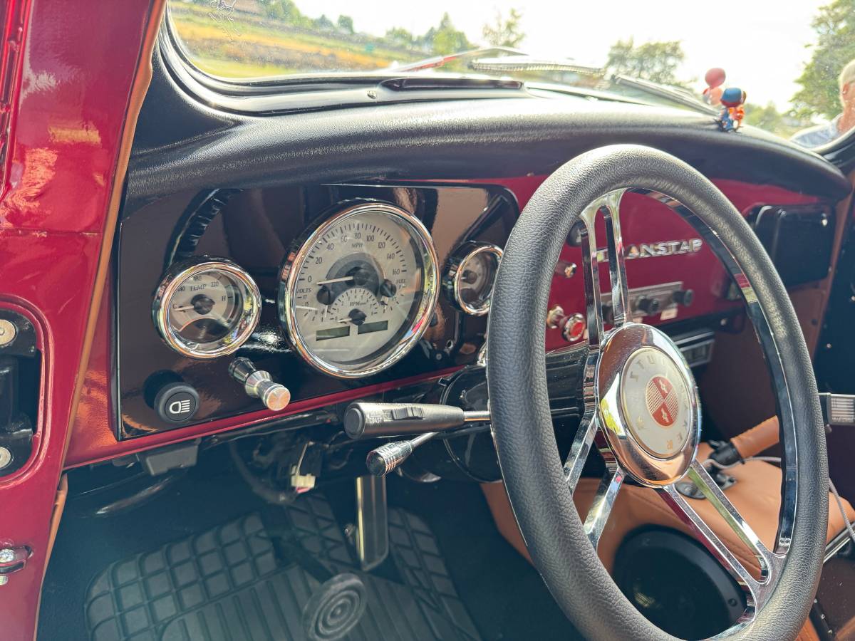 Studebaker-transtar-1957-red-20