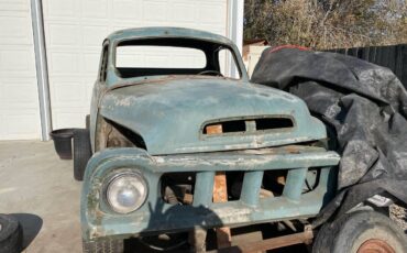 Studebaker-transtar-1957-red-21