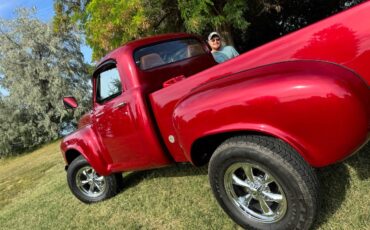 Studebaker-transtar-1957-red